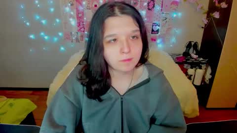 Kate online show from March 11, 4:48 am