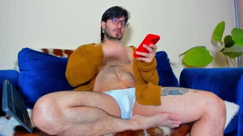 Snapshot of ackerman_eren_ chatting on February 16, 10:21 am R. online show from February 16, 10:21 am