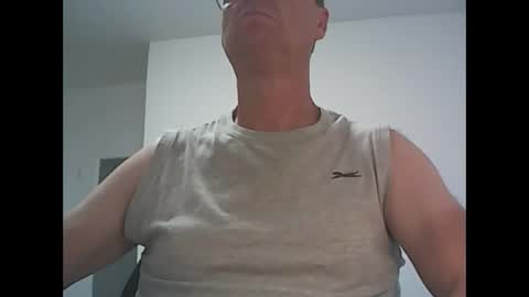 active147 online show from September 28, 10:30 pm