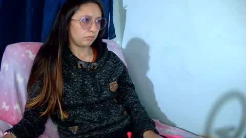 Ada naugthy28 online show from November 9, 11:29 pm