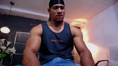 adam_fit19cm online show from January 14, 2:14 pm