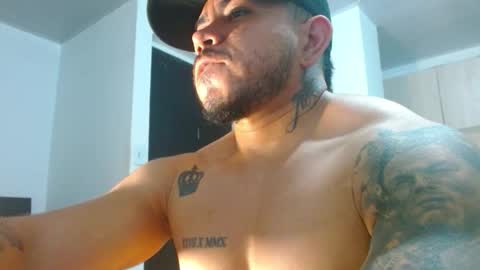 adam shilder7 online show from March 4, 9:56 pm