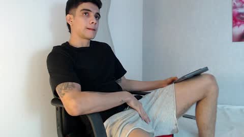 Hello guys excuse my absence I will be absent for several days for health reasons I hope you understand thank you very much. online show from February 1, 6:21 am