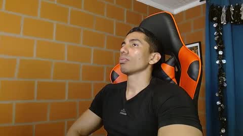 Snapshot of adan_sin1 chatting on March 4, 3:48 pm Adan Sin online show from March 4, 3:48 pm