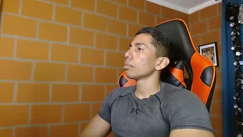 Snapshot of adan_sin1 chatting on March 1, 6:11 pm Adan Sin online show from March 1, 6:11 pm