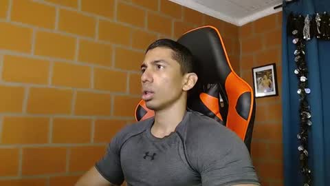 Snapshot of adan_sin1 chatting on March 3, 2:17 pm Adan Sin online show from March 3, 2:17 pm