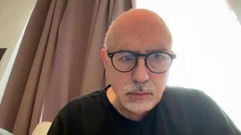 add_me_2 online show from August 4, 9:38 am