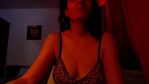 amy        online show from March 10, 10:30 am