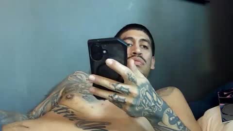 addictedtobustnloads1 online show from January 12, 10:28 pm