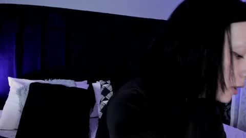Ade  online show from May 21, 8:26 pm