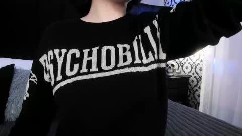 Ade  online show from September 29, 7:46 pm