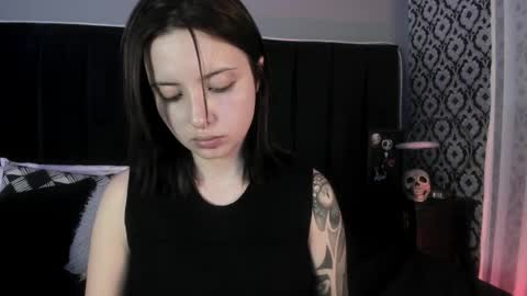 Ade  online show from March 30, 8:09 pm