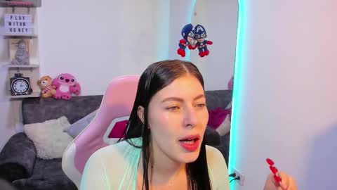 Snapshot of adela_parker chatting on October 25, 8:09 pm Adela Parker  online show from October 25, 8:09 pm