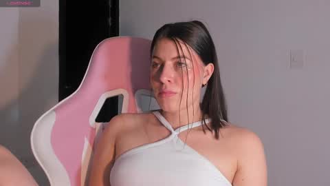 Snapshot of adela_parker chatting on December 21, 6:02 pm Adela Parker  online show from December 21, 6:02 pm