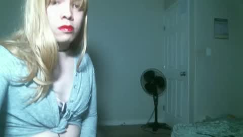 Snapshot of adelaideweight chatting on October 31, 1:39 am adelaideweight online show from October 31, 1:39 am