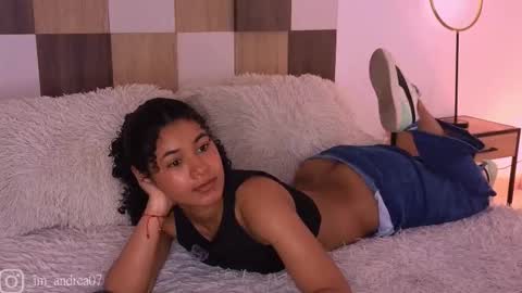 Andrea online show from March 25, 2:13 pm