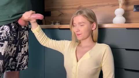 Adele Nick online show from February 15, 7:51 am