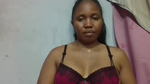adelealy online show from May 12, 4:16 pm