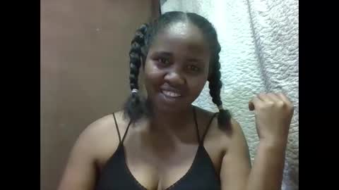 adelealy online show from September 19, 3:43 am