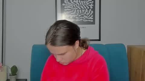 adelecruzz online show from January 11, 1:39 pm