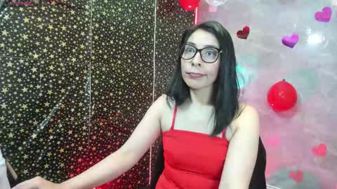 Adellelennoxx online show from February 14, 8:50 am