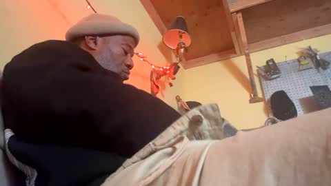 adick_ting online show from February 8, 4:57 pm