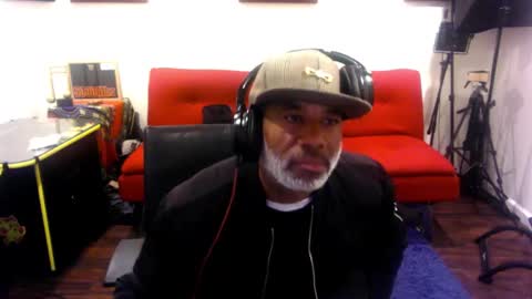 adick_ting online show from December 18, 5:14 am