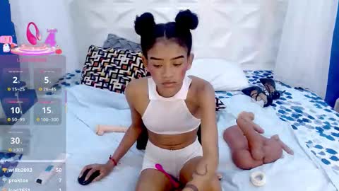 adisson_petite1 online show from December 19, 6:47 pm