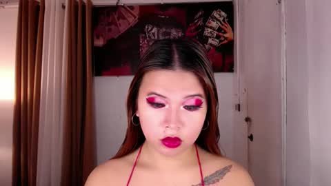 adorabletsforyouxx online show from June 2, 6:43 pm