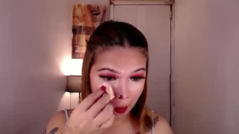 Snapshot of adorabletsforyouxx chatting on October 4, 9:12 pm adorabletsforyouxx online show from October 4, 9:12 pm