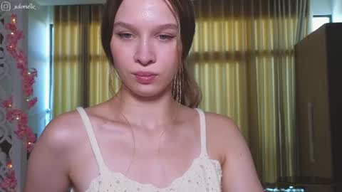 Lia  online show from June 29, 6:10 am