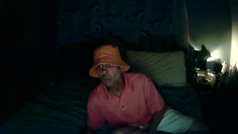 adownsouthlover1 online show from March 7, 2:11 am