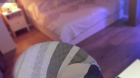 Victoria online show from January 7, 2:08 pm