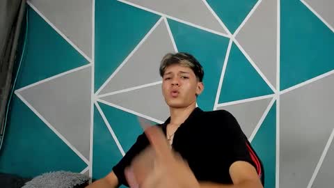 Andrew online show from October 31, 12:05 pm