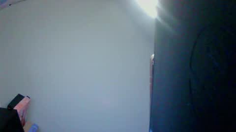     online show from November 21, 7:39 am