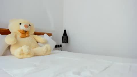 Adriana online show from March 28, 5:20 am