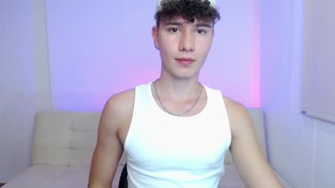 adrian morelli online show from March 27, 1:44 am