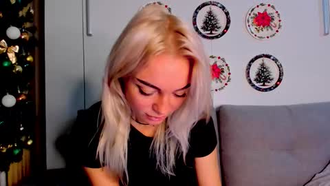 Adriana online show from November 29, 12:57 pm