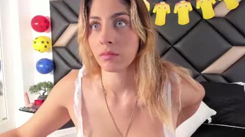Adriana Harlow online show from June 15, 3:48 pm
