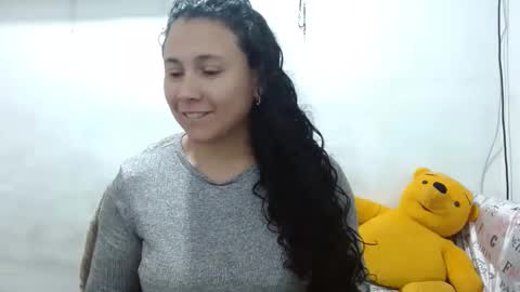 Snapshot of adrianatellez chatting on October 2, 4:50 pm Adriana Tellez online show from October 2, 4:50 pm