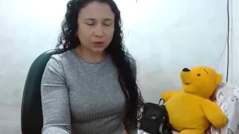 Snapshot of adrianatellez chatting on October 11, 2:11 pm Adriana Tellez online show from October 11, 2:11 pm