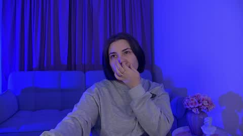 AdrianaTores online show from May 12, 7:12 pm