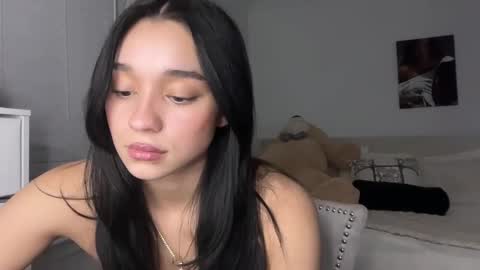 Adrianna  online show from February 16, 6:32 am