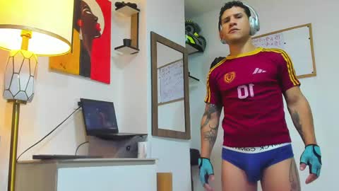 Adrian online show from April 23, 9:38 pm