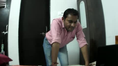 Snapshot of adudeandsexy chatting on October 9, 8:31 am adudeandsexy online show from October 9, 8:31 am