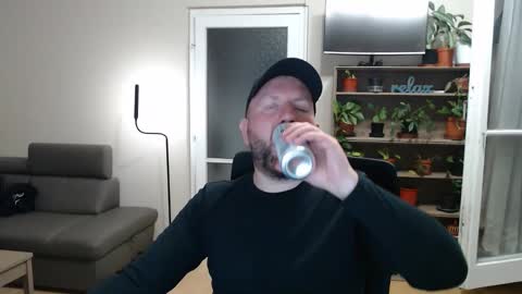 Felix84 online show from April 16, 9:26 pm