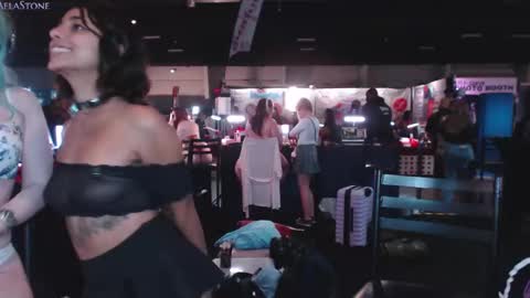 AelaStone online show from October 18, 1:32 am