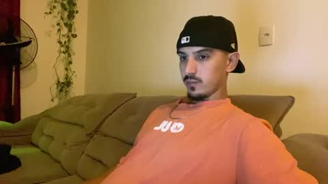 Luci online show from May 17, 1:59 am
