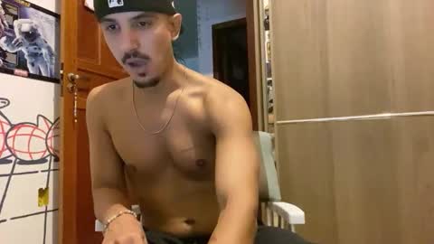 Luci online show from February 19, 2:54 am