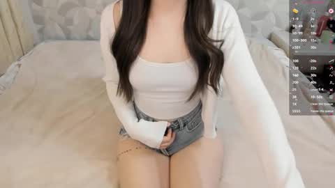 Emi online show from February 11, 9:13 am